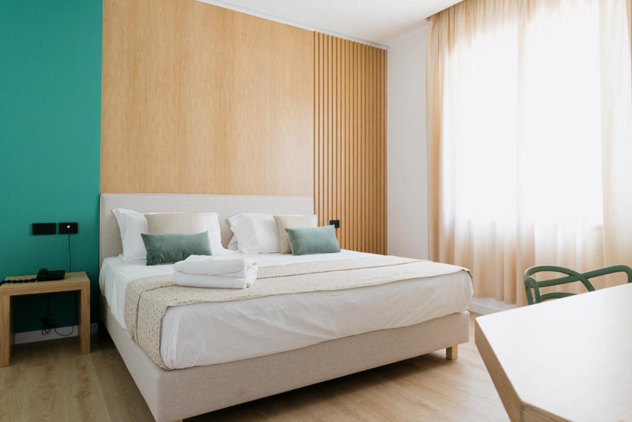 Plana Hotel Caserta Eksteriør bilde