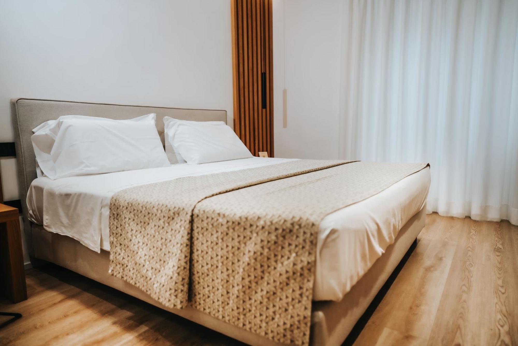 Plana Hotel Caserta Eksteriør bilde