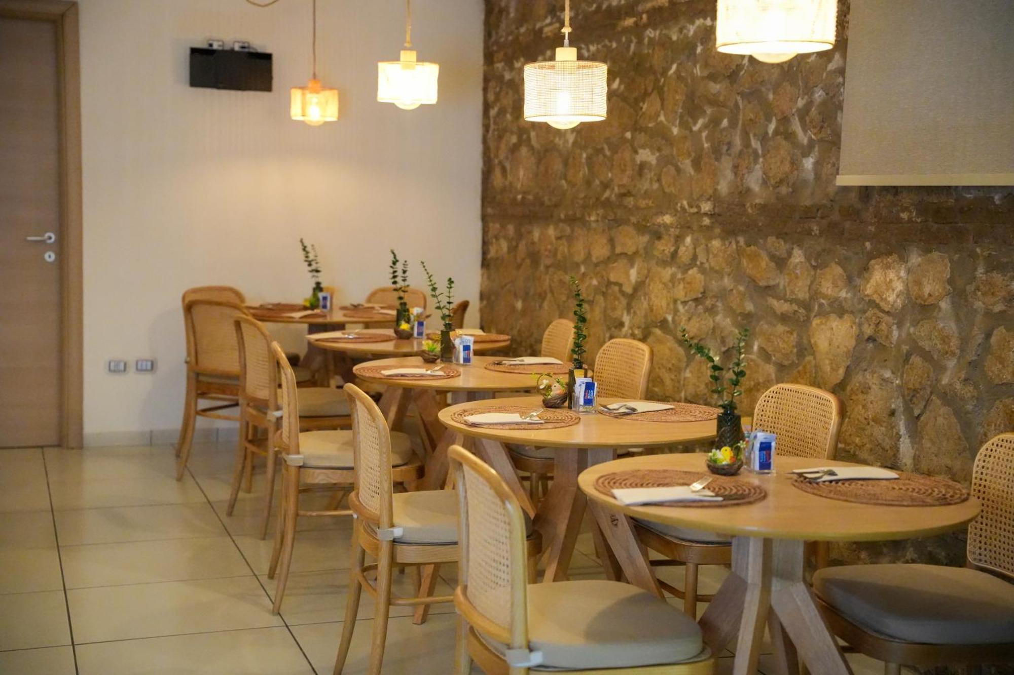 Plana Hotel Caserta Eksteriør bilde