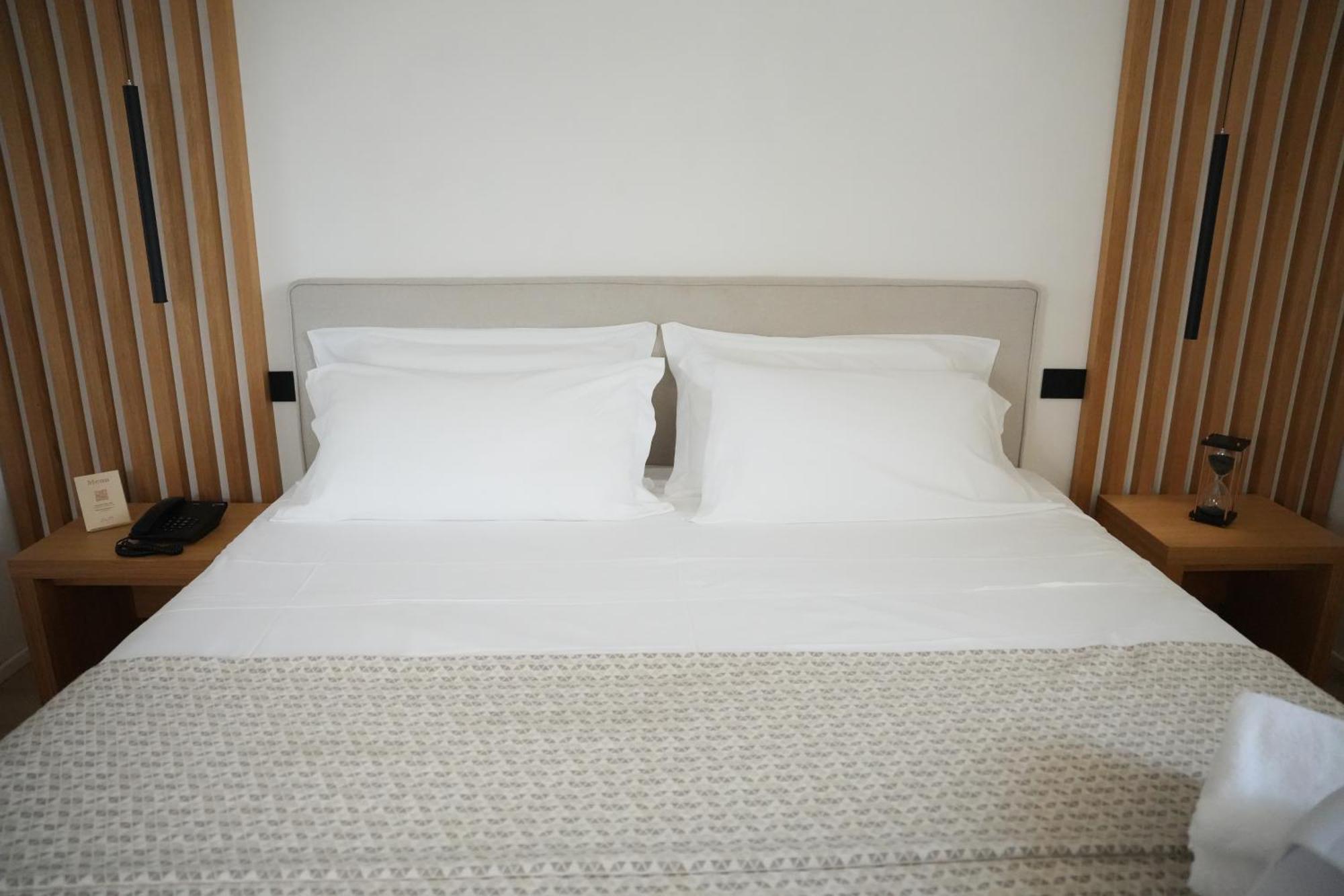 Plana Hotel Caserta Eksteriør bilde